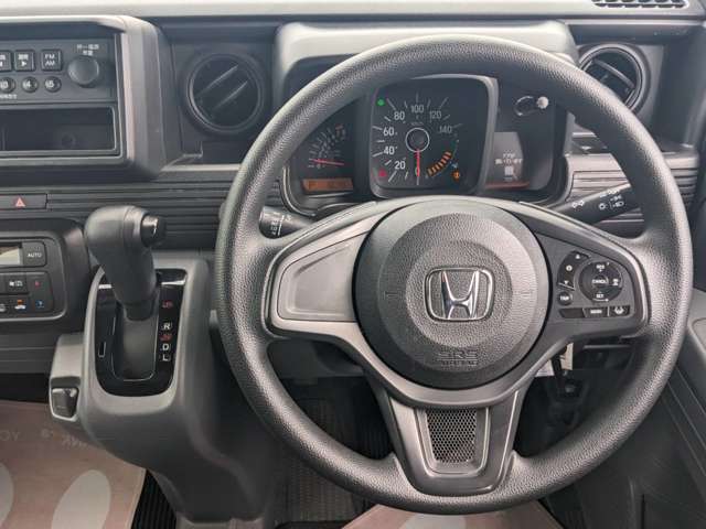 Honda N-VAN 11