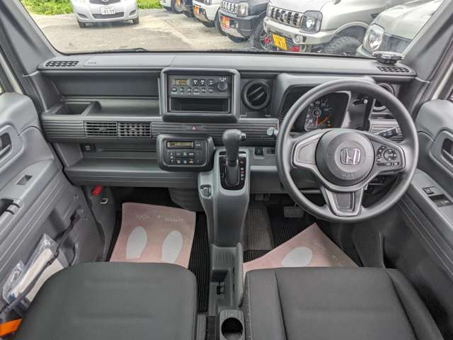 Honda N-VAN 10