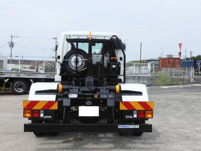 Mitsubishi Fuso Fighter 5