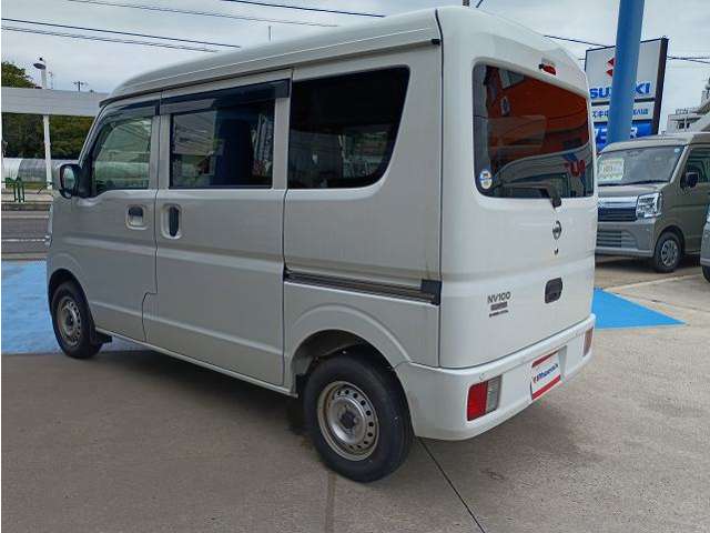 Nissan NV100 Clipper 12