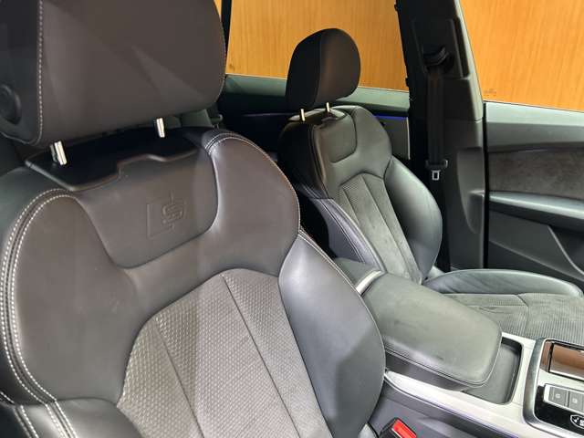 Audi Q8 6