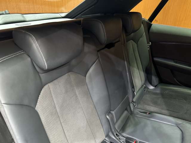 Audi Q8 8