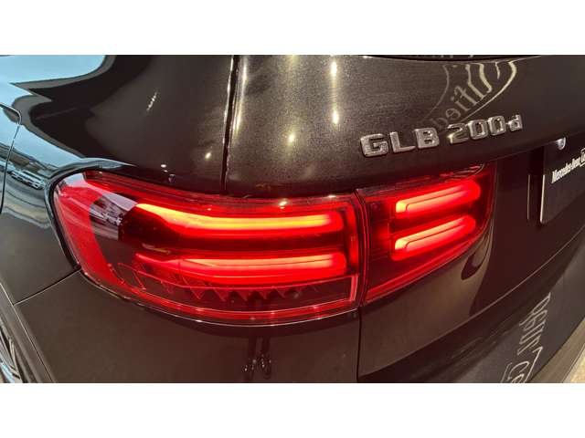 Mercedes-Benz GLB 10