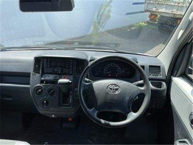 Toyota Town Ace Van 6