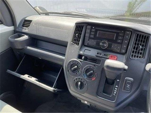 Toyota Town Ace Van 7