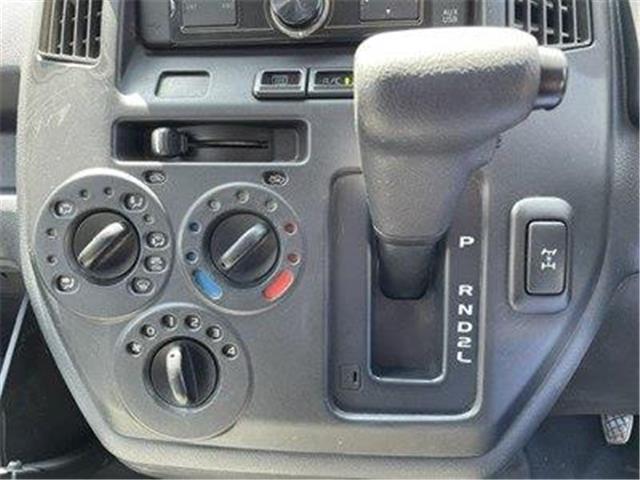 Toyota Town Ace Van 8