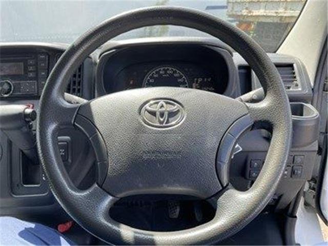 Toyota Town Ace Van 10