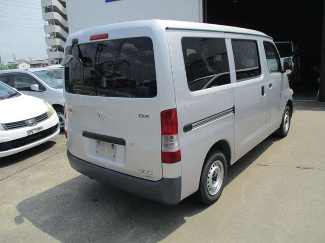 Toyota Town Ace Van 6