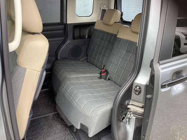 Mitsubishi Delica Mini 7