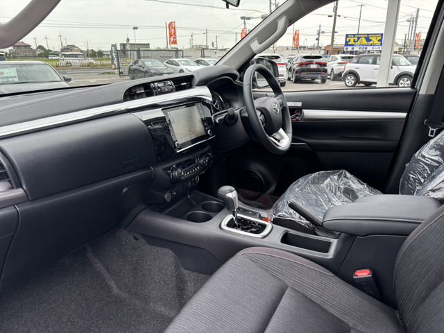 Toyota Hilux 12