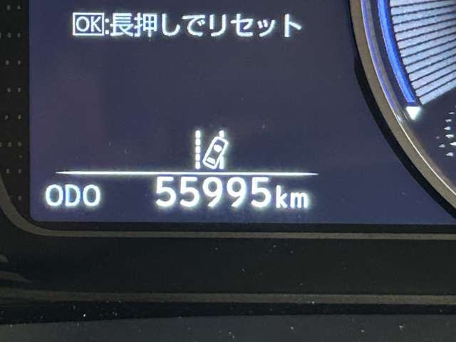 Lexus UX 6