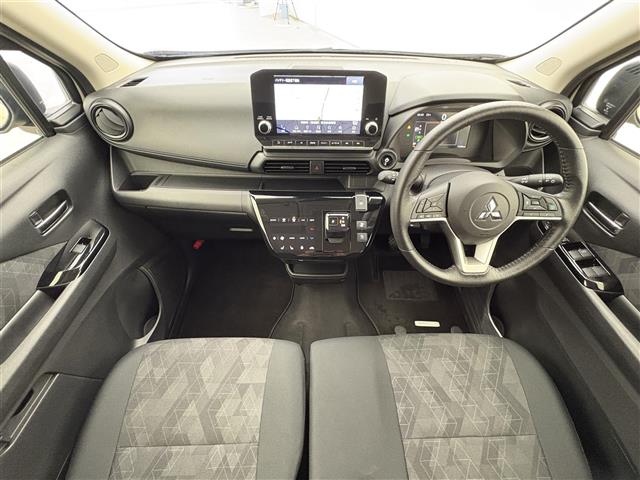 Mitsubishi eK X EV 4