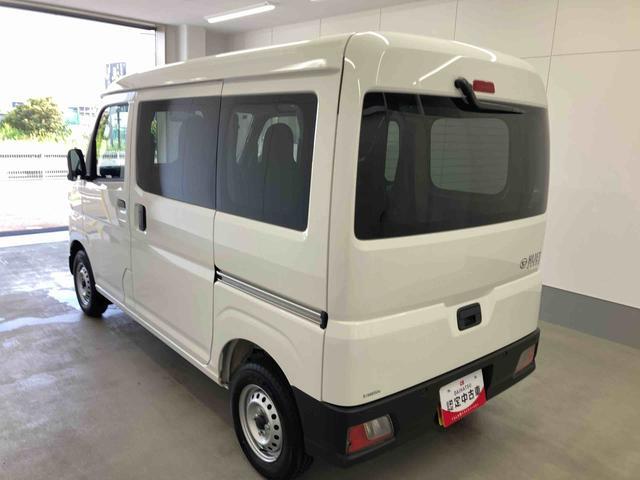 Daihatsu Hijet Cargo 9