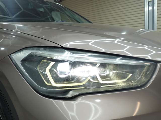 BMW X1 11
