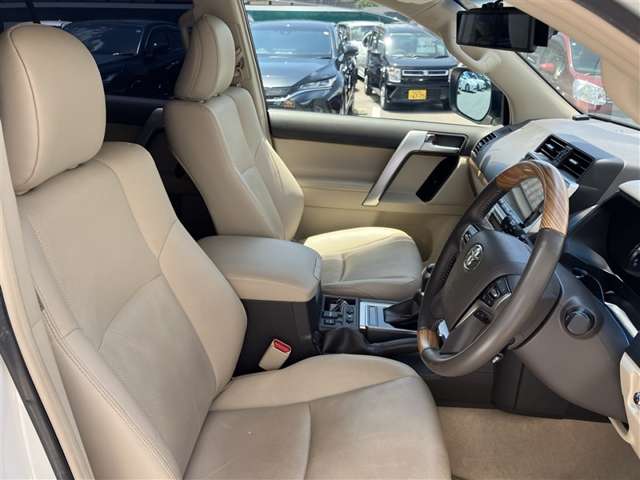 Toyota Land Cruiser Prado 8