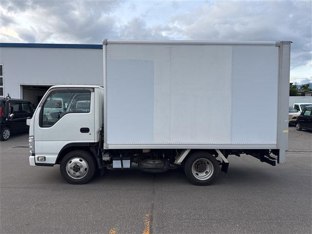 Isuzu Elf 5