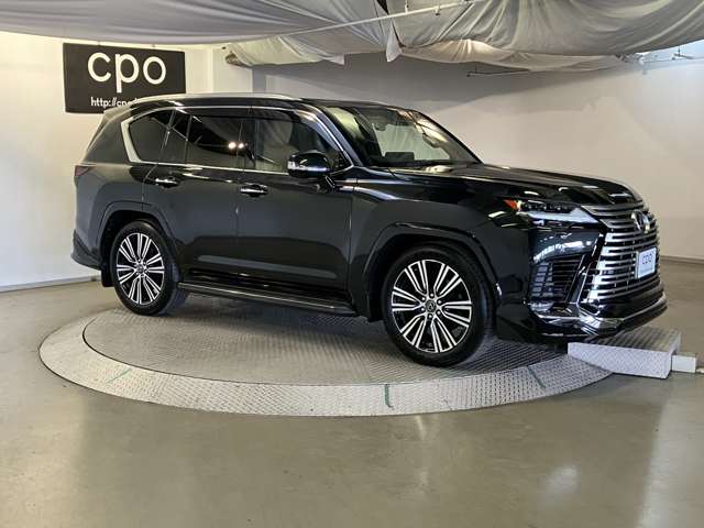 Lexus LX 7