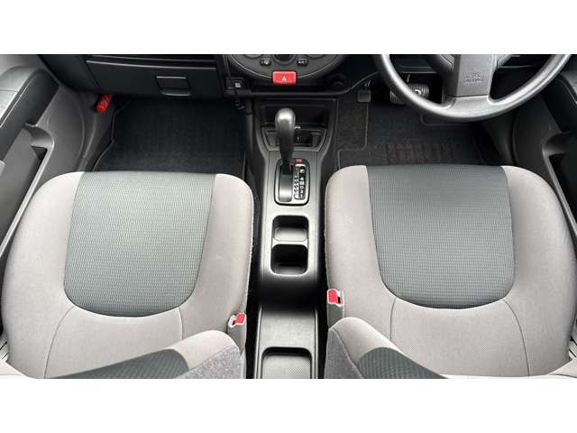 Nissan NV150 AD 11