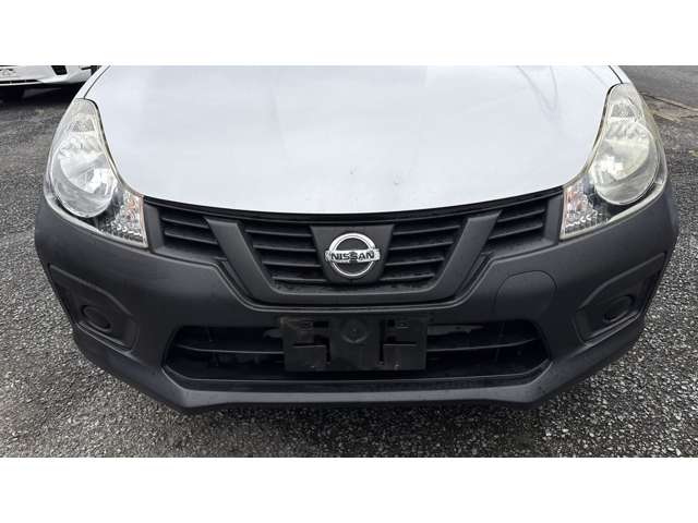 Nissan NV150 AD 8