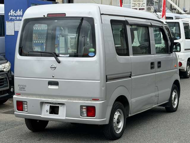 Nissan NV100 Clipper 8