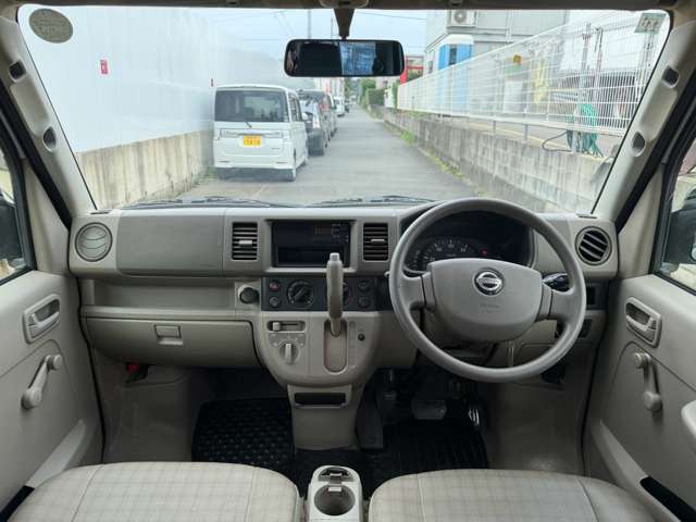 Nissan NV100 Clipper 9