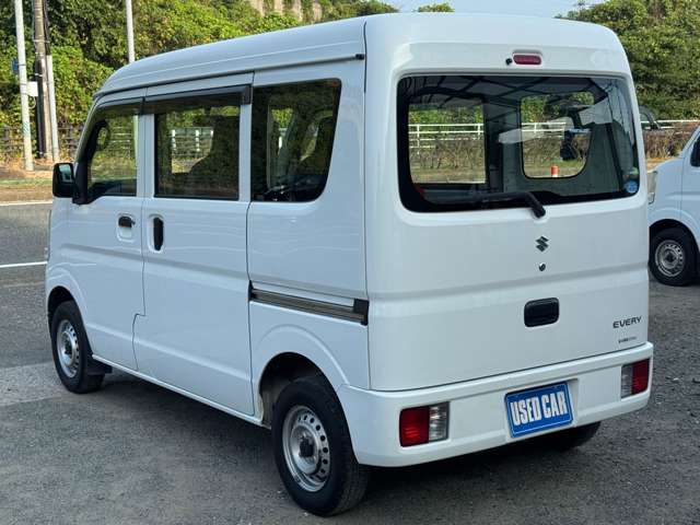 Suzuki Every 11