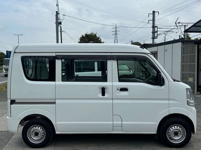 Suzuki Every 8