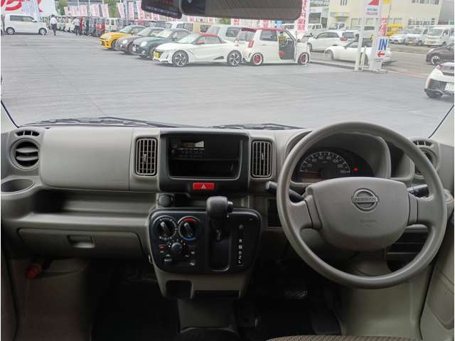 Nissan NV100 Clipper 10
