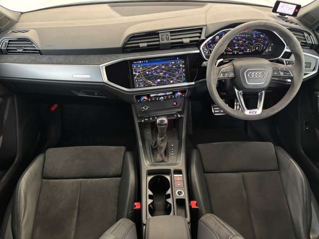 Audi RS Q3 Sportback 3