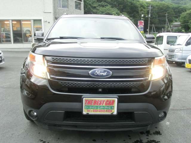 Ford Explorer 5