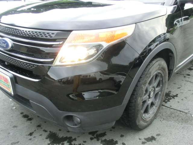Ford Explorer 9