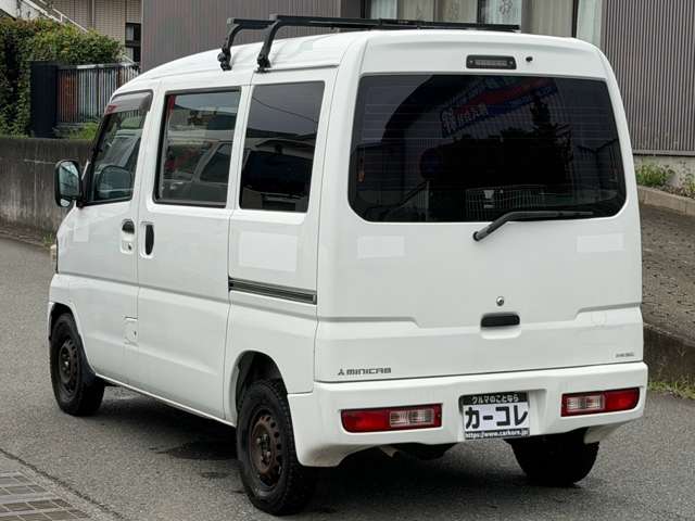 Mitsubishi Minicab Van 6