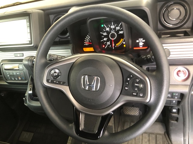 Honda N-VAN 12