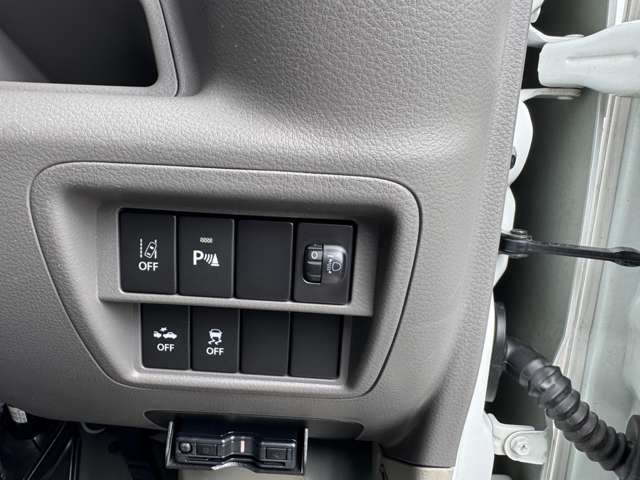 Nissan NV100 Clipper 10