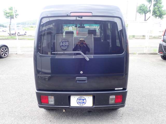 Suzuki Every 12