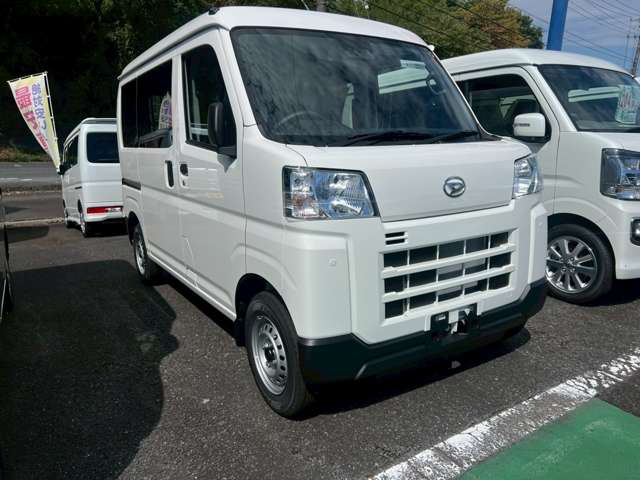 Daihatsu Hijet Cargo 10