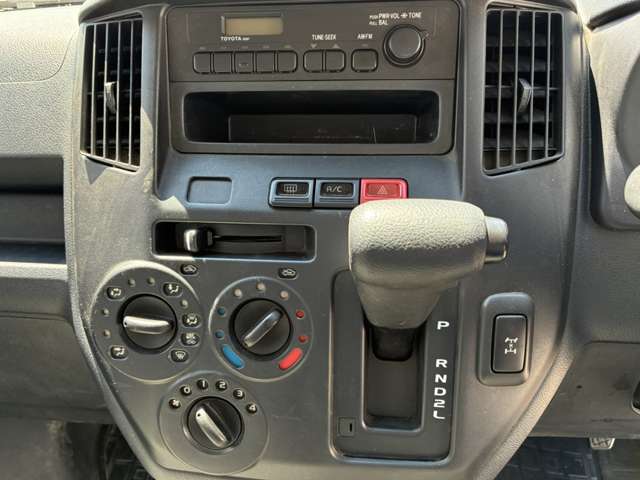 Toyota Town Ace Van 6
