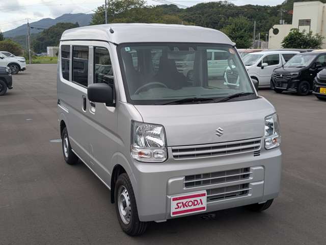 Suzuki Every 8