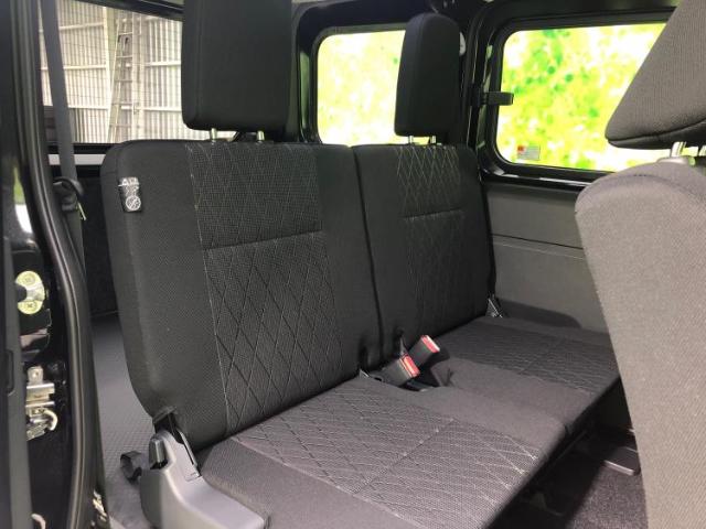 Daihatsu Atrai 7