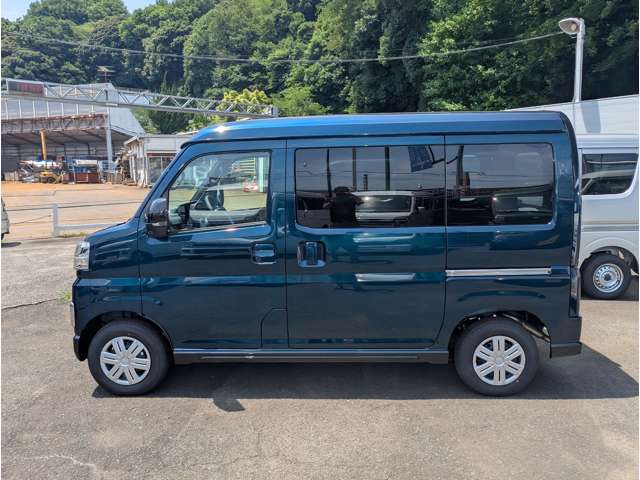 Daihatsu Atrai 11