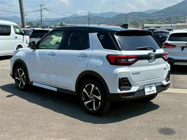 Toyota Raize 8