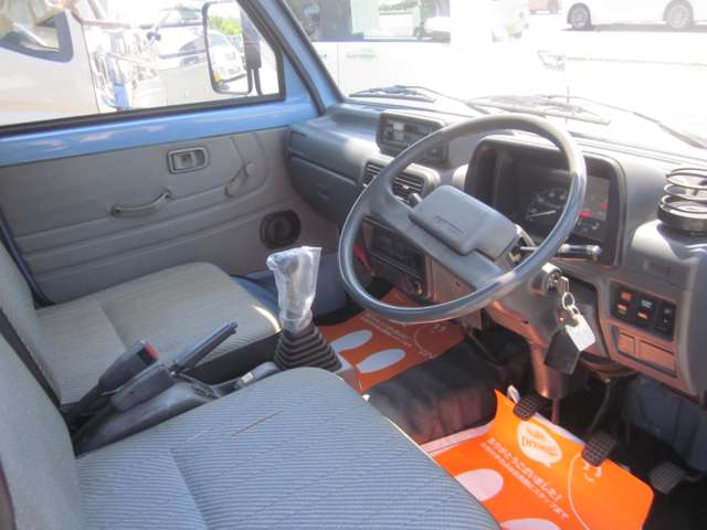 Daihatsu Hijet Pickup 10