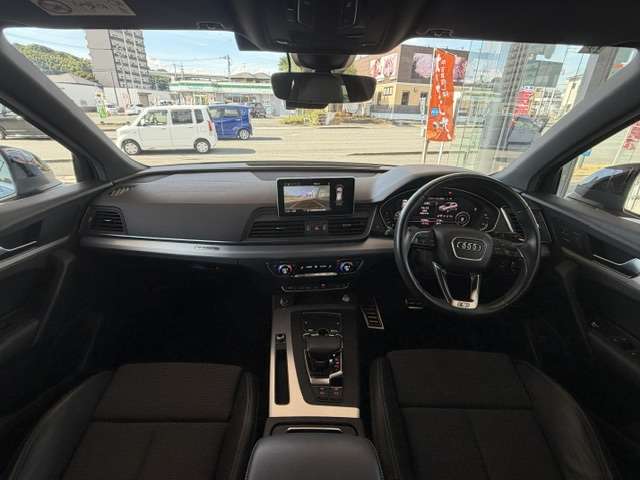 Audi Q5 6