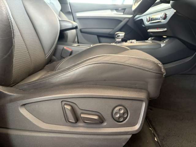 Audi Q5 8