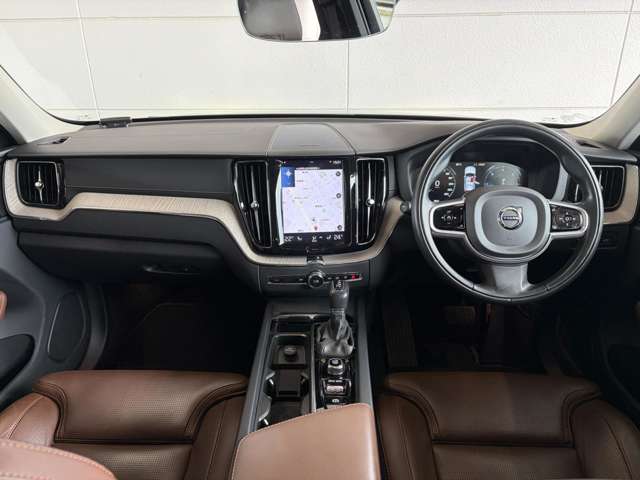 Volvo XC60 7