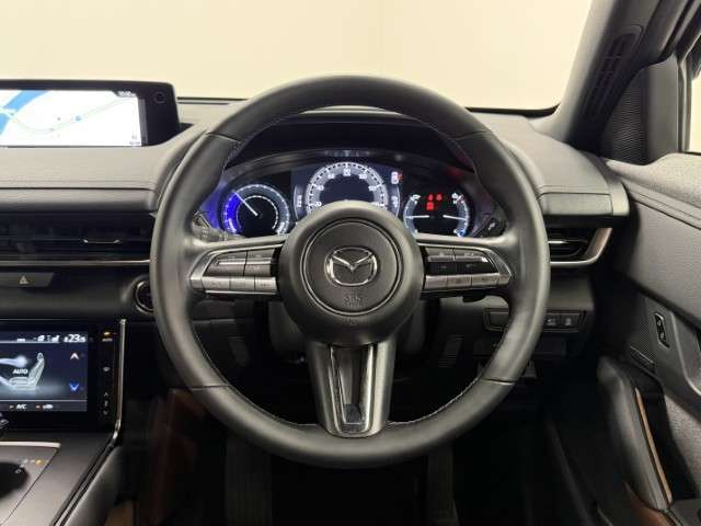 Mazda MX-30 EV 12