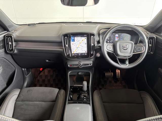 Volvo XC40 7