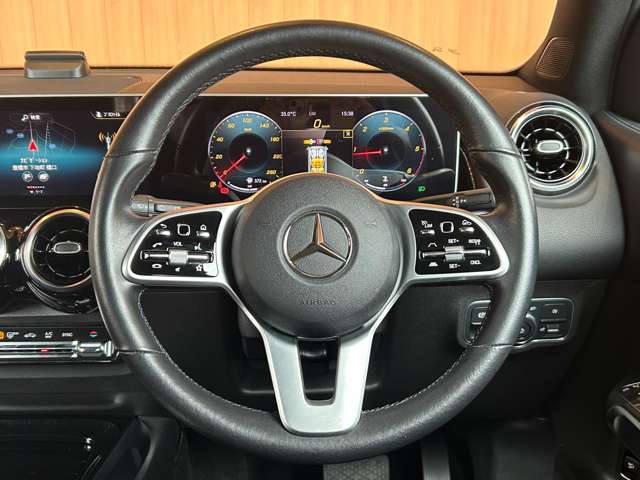 Mercedes-Benz GLB 7