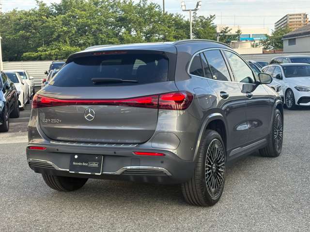 Mercedes-Benz EQA 7