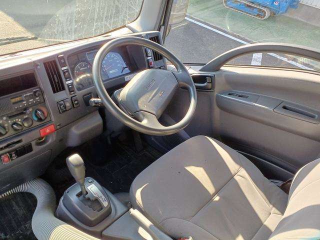 Isuzu Elf 9